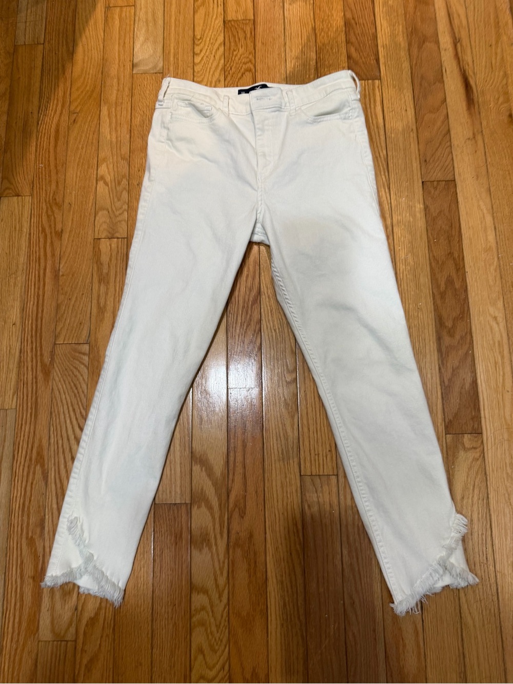 Hollister White High-Rise Super Skinny Crop Jeans